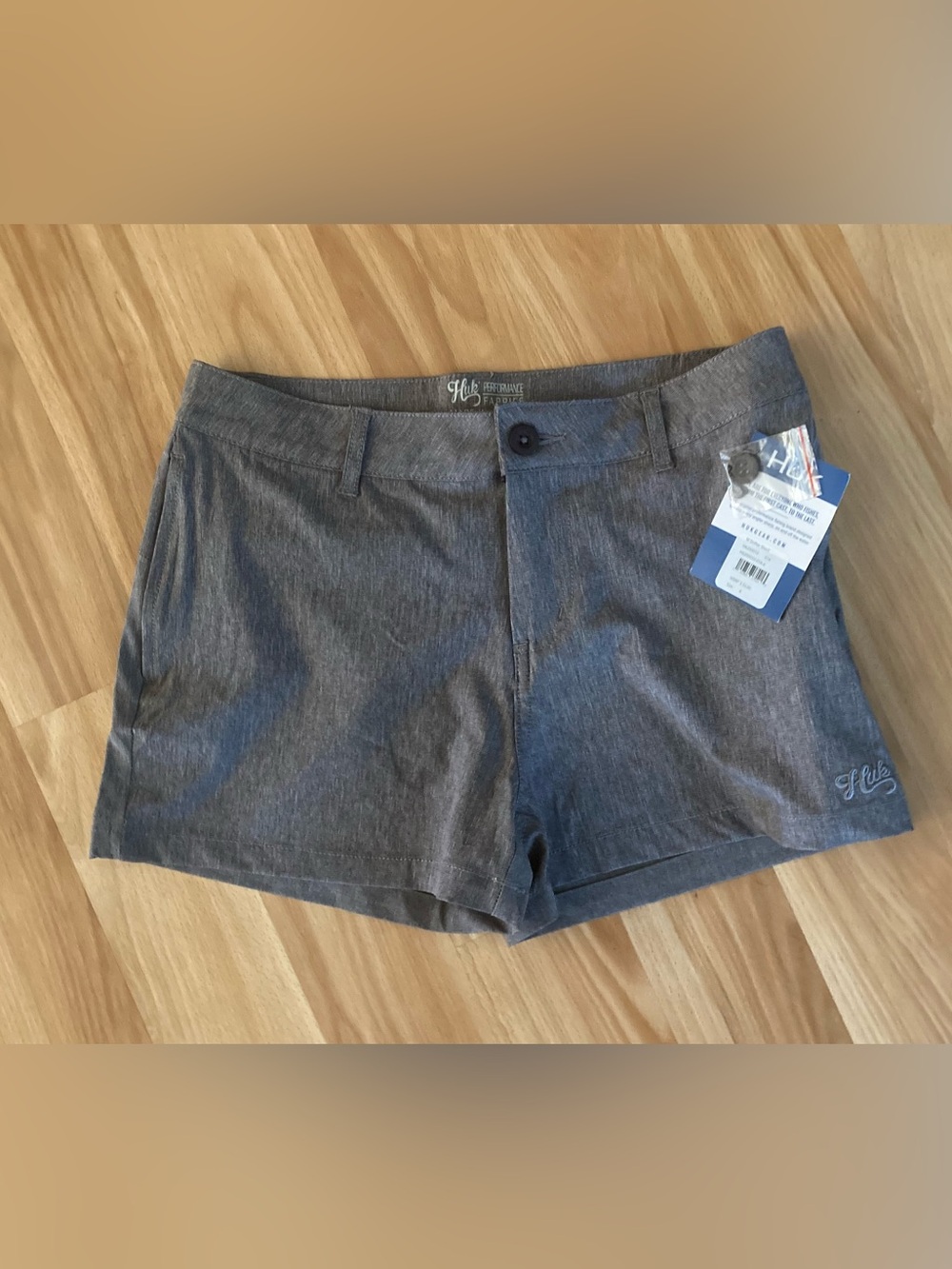 NWT Huk Women’s Drifter Performance Fishing Shorts Gray sz 4